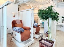 周りを気にせずゆったり施術を受けられます☆