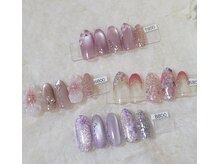 ウォーターリリィ(WaterLily)の雰囲気（春のお花ネイル）