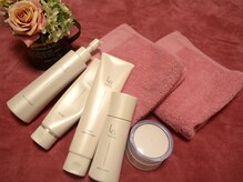 カーリーズ(Carly′s)/プラセンタエキス配合化粧品