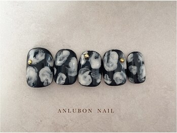 アンルボネイルアイラッシュ(anlubon)/¥6.800 【Jr.ネイリスト¥4.500】