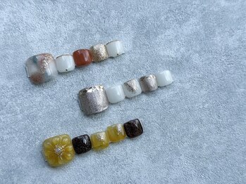 ネイル モア 岐阜駅店(nail mor.)の写真/《サンダルの時期到来！》意外と見られている足元をぬかりなくキレイに♪親指アート/マグネットが人気◎