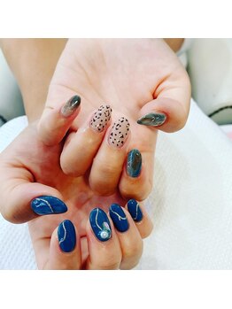 コロミネイル(colome nail)/ニュアンス