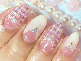 ツイード柄フレンチネイル