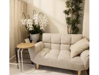 beauty salon elf/待合室