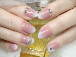 ブライダルネイル