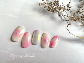 チークネイル オーロラ