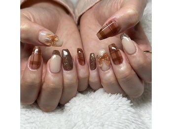 ロミー(Rommy)/秋っぽチェックネイル
