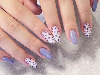 リーブル ネイル(Libre nail)/【定額4本アート】