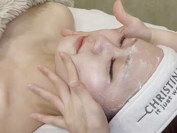 ソユ(SOYOU)の写真/【ほうれい線・たるみケアの最高峰】長年の悩みに徹底アプローチ！たるみ毛穴ももたつきもこれ一択