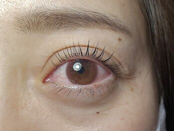 スロウ(SLOW)/【パリジェンヌラッシュリフト】