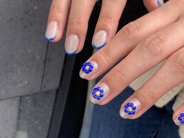 ビーズネイル