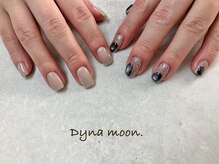 ダイナ ムーン(Dyna moon.)/チグハグネイル
