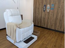 ハレル(HALELU)の雰囲気（ふかふかのリクライニングソファでゆっくりお過ごしください♪）