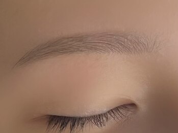 オシ(oshi)/ふわふわ眉