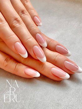 ナレル ライカム(NARERU)の写真/オフィスに合うネイルやシンプルなデザインが好きな方におすすめ◎【美フォルムフレンチネイル￥5500】