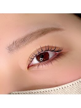 ルオシルク(Luo Silque)/マツエク/まつげパーマ/眉毛