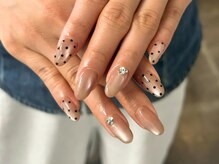 ネリネ 天神(nerine)/ マグネットネイル/ベージュ