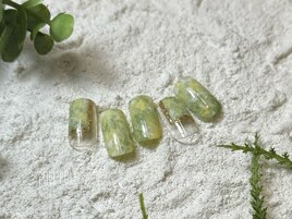 グリーンニュアンスネイル