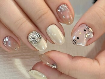 ビジューネイル(bijou nail)/
