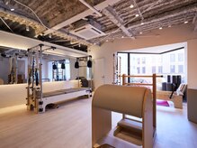 スタジオスロウ(STUDIO SLOW)の雰囲気（除菌にも気を遣った、清潔な空間◎）