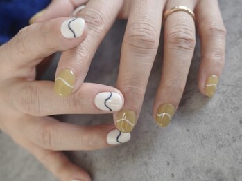 ネイル アトリエ コモード(nail atelier Comodo)/