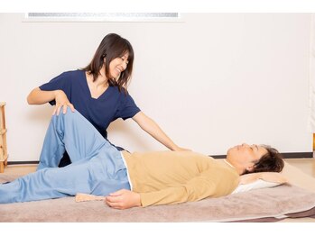 リックス整体/仰向けや横向きで施術が出来ます