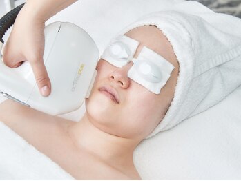 ジェンマ(JEMMA)の写真/気になったら早めのケア!!光フェイシャルでハリツヤUP☆くすみを改善して透明感あふれるお肌を実現します♪