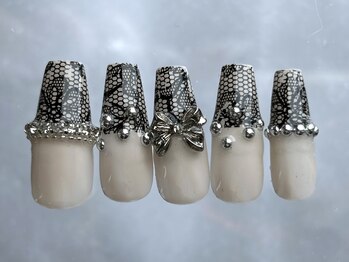 ジェミーネイル シンジュク(Jemiy nail shinjuku)/黒レースリボン¥