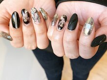 ネイルズ ララ(nails Lala)/BLACK。