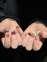 タギネイル(Tagi Nail)/