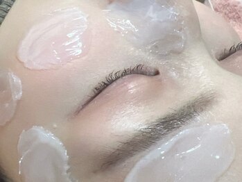 コスメ ニシヒロの写真/"短期間で感動の素肌に！！"《毛穴レス♪艶肌フェイシャルWAX脱毛》