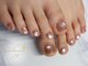 nailmum jiji【パラジェル・フィルイン取扱店】の写真/サンダル映えする上品フットネイル♪足元まで抜かりない洗練デザイン。持ち込みOK/パラジェル×フィルイン