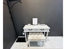 ビューティーラボーンの雰囲気（お手入れ後お化粧直しもOK♪コテ・ドライヤー完備しています。）