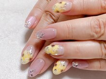 サロン ド エトワール(Salon de Etoile)/上品ひまわりネイル