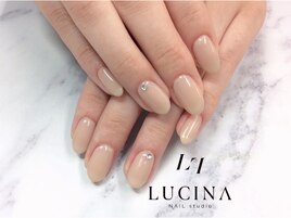 W-701　シアーベージュネイル