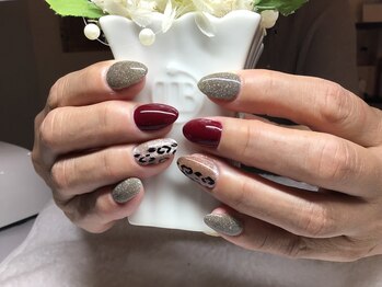 イリスネイル(IRIS NAIL)/