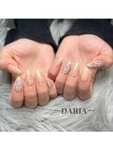 ダリア(Daria)/バレンタインにも◎なツイード