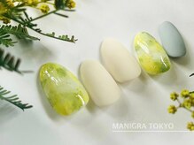 マニグラ トウキョウ(MANIGRA TOKYO)の雰囲気（指先に咲くミモザネイル☆）