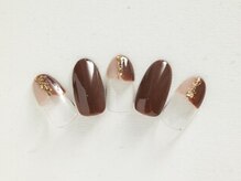 キューセブンネイルラウンジ ららぽーと立川立飛店(Q7 NailLounge)