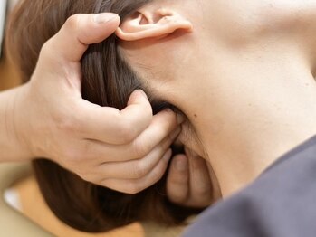 背面ほぐし専門ほぐし家ふらは【肩こり/整体/リンパマッサージ/ヘッドスパ】の写真/新大村から車で5分♪元作業療法士のオーナーによる【深層筋もみほぐし】ガチガチの頑固なコリお任せ下さい