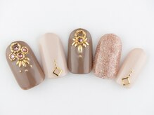 まつげアンドネイル ディアマンローズ(DIAMANT ROSE)/ベージュ大人ネイル90分6930円