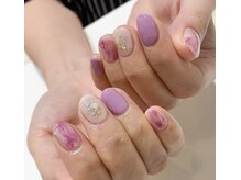 ネイルズ ララ(nails Lala)/パープル。