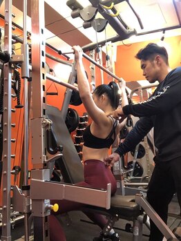 ボディフィールドジャパン 梅田北新地(Body field Japan)の写真/《体を"整える"整体×パーソナル》ボディビルタイトル取得の実力派オーナーによるマンツーマン指導◎