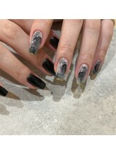 リアネイル(li’a nail)/ネイビーアシメ