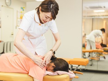 最新オイル温熱サロン 名古屋の写真/【悩んだら、コレ！慢性的な首・肩のこり★腰・膝痛】骨盤調整＋整体、リンパ、ファシア¥9900→¥5500