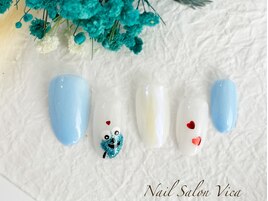 例のあの子…笑