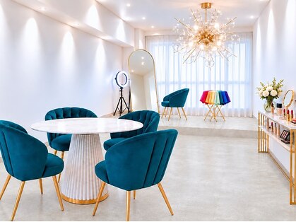 ビューティーアンドトーナリティー 銀座店(Beauty N Tonality)の写真