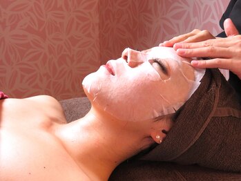 サナンド リプロ(sanando Re:pro)/フェイシャルコースの様子