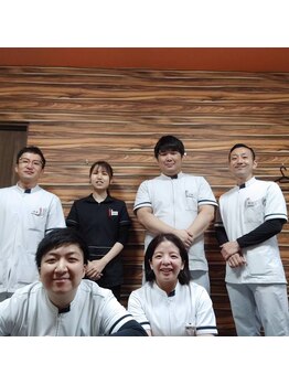 岡本駅前整骨院/国家資格者が施術