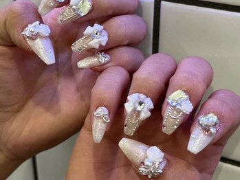 ガーリーネイル